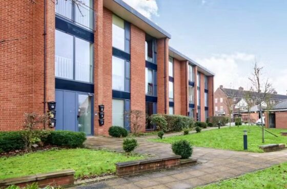 Liana Gardens, Wolverhampton